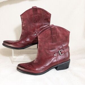 Franco Sarto Waco Women's Red Leather Cowboy Ankle Bootie Western Casual Sz 8.5